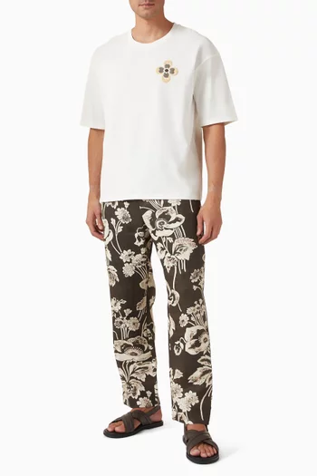 تي شيرت بتطريز زهرة قطن