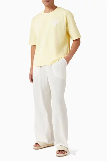 تي شيرت بتطريز زهرة قطن