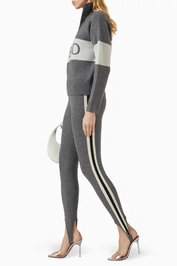 لغينغز منسوج للتزلج بنقشة خطوط وأشرطة أسفل القدم