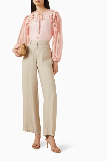 بلوزة بكشكش