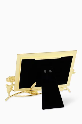 إطار للصور بتصميم زهور برية