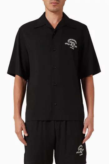 قميص بياقة بطية وطبعة نسر مزيج قطن