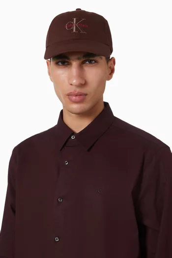 كاب بيسبول مطرز بحروف الماركة قطن