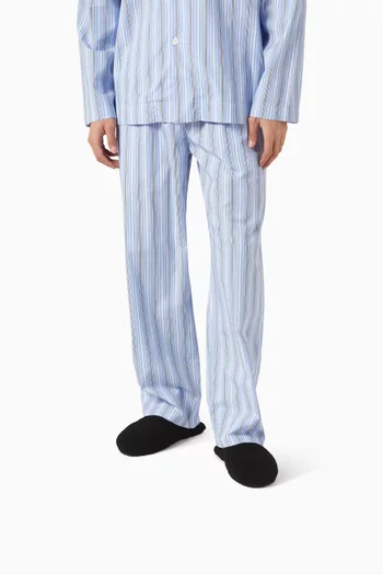 حذاء مفتوح فرو