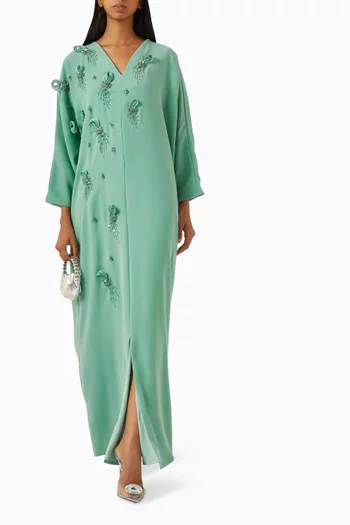 قفطان مطرز بالخرز كريب