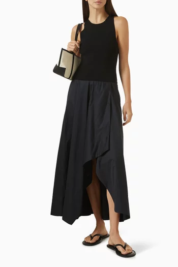 فستان بصدرية منسوجة وحافة غير متماثلة