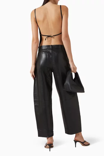 بلوزة بفتحة رقبة مربعة جلد ماعز