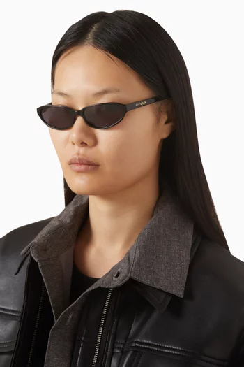 نظارة شمسية اليكس بإطار بيضاوي أسيتات