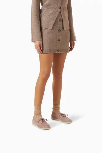 حذاء ليا بتصميم قارب شمواه