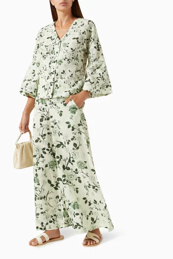 بنطال بقصة ساق واسعة