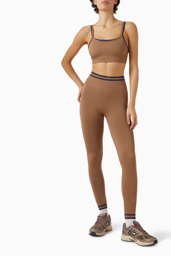 حمالة صدر كيلسي بقصة ضيقة بدون حياكة