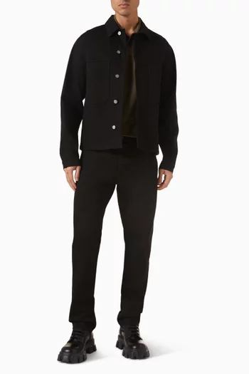 جاكيت بشعار الماركة دينم