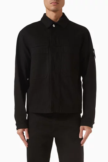 جاكيت بشعار الماركة دينم