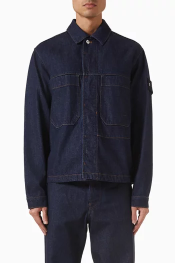 جاكيت بشعار الماركة دينم