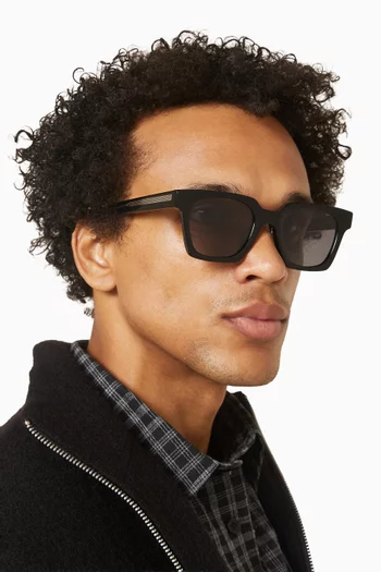 نظارة شمسية ماين اي 2 بي بإطار أسيتات حيوي