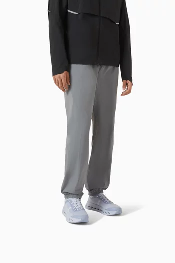 سنيكرز كلاودتيلت مون