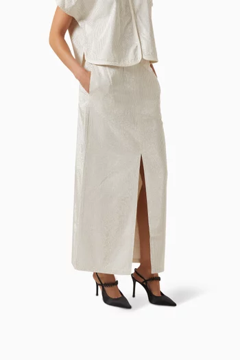 حذاء بكعب مرتفع وسير خلفي مرصع بالكريستال ستان