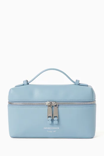 حقيبة مستحضرات تجميل بيد علوية جلد