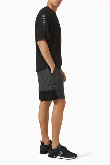 Logo Tape T-shirt in Cotton