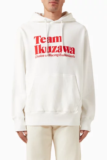 كنزة بغطاء رأس قطن عضوي بشعار الماركة