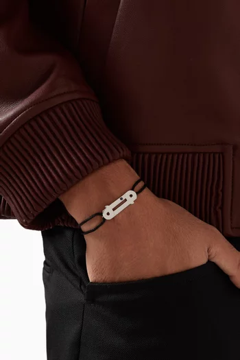 سوار بحلية حرف "م" فضة إسترلينية