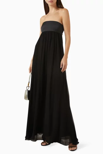 فستان سولين بفتحة رقبة بلا حمالات