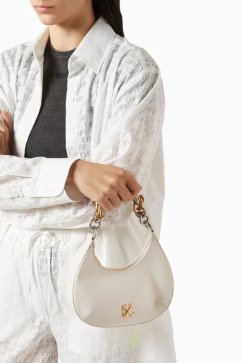 حقيبة كتف بتصميم نصف دائري جلد