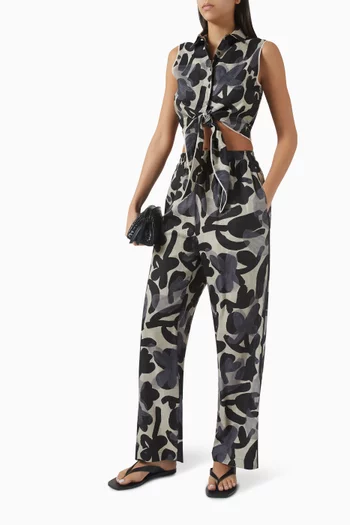 بلوزة أستريد برباط كتان