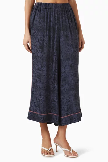 بنطال تاليا بقصة ساق واسعة