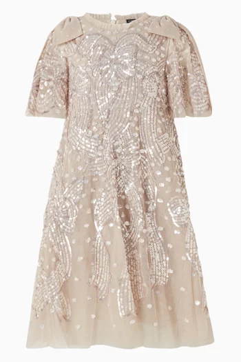 فستان مزين بعقد وتطريزات بالترتر