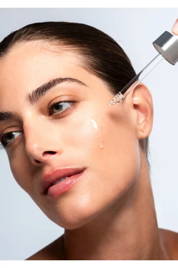 سيروم سجنتشر بحمض الهيالورونيك والنياسيناميد، 30 ملل