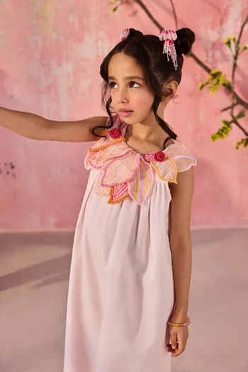 جمبسوت اليا ونقشة زهور