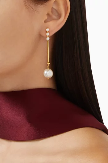 Pearl Drop Earrings in Plated Metal