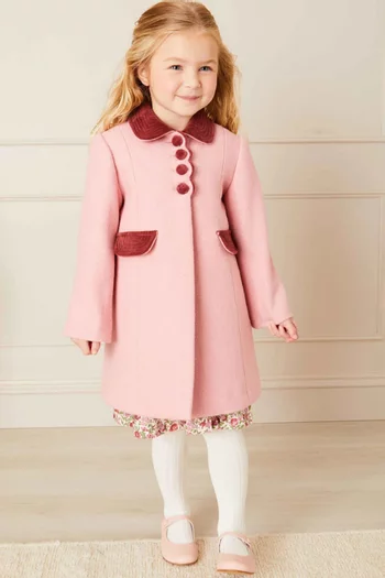 معطف بصف أزرار