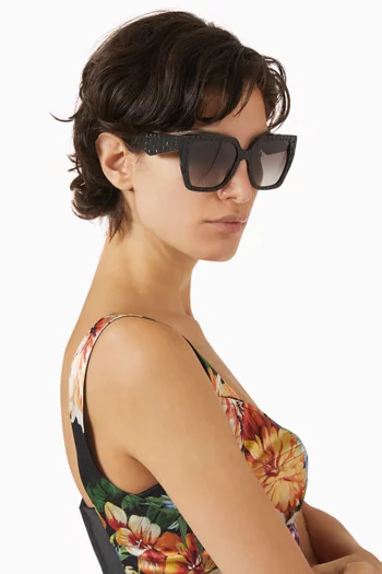 Square Sunglasses in Acetate
