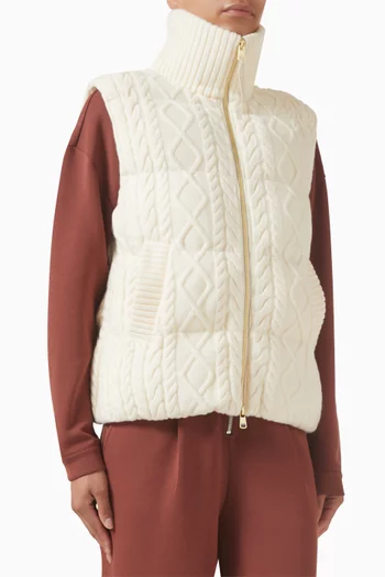 Irina Gilet Jacket in Cable-knit