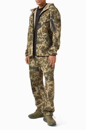 Camo Pants in Tech-fleece