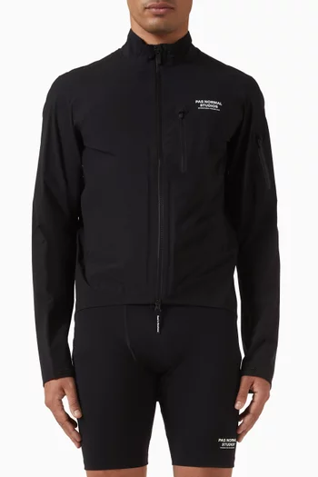 جاكيت إسنشال شيلد