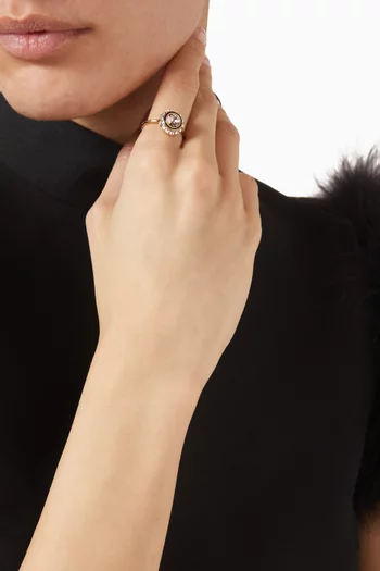 خاتم بشعار حرف V الشهير معدن