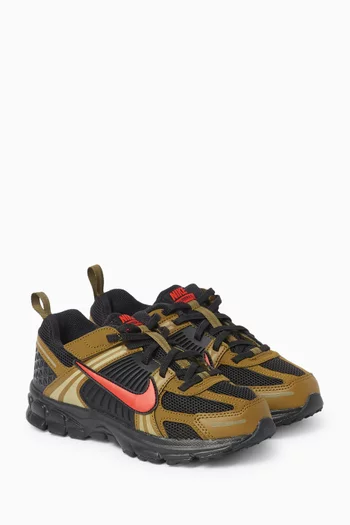 سنيكرزفوميرو 5