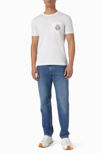 تي شيرت بجيب مطرز بشعار الماركة قطن جيرسيه