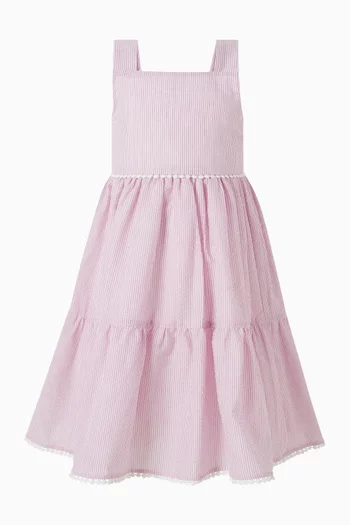 فستان صيفي بنقشة خطوط