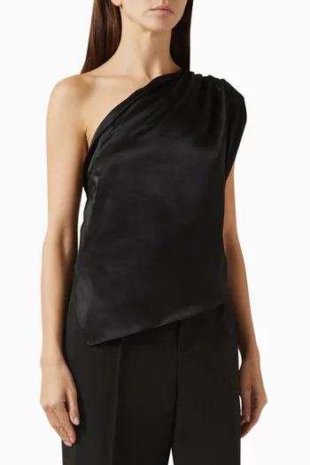  بلوزة بكتف مكشوف وحافة غير متماثلة حرير