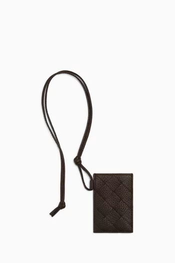 حافظة شارة جلد عجل مجدول