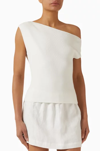 بلوزة ليا بكتف مكشوف