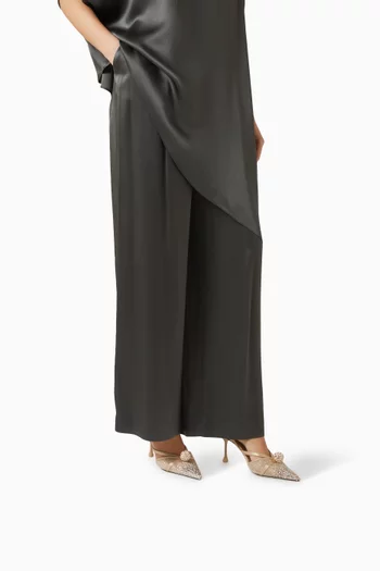 Sarai Dorsay 80 Pumps in Satin