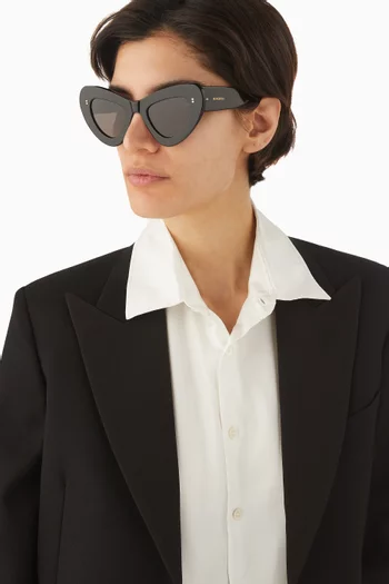 نظارة شمسية بإطار فراشة بتصميم عين القطة أسيتات