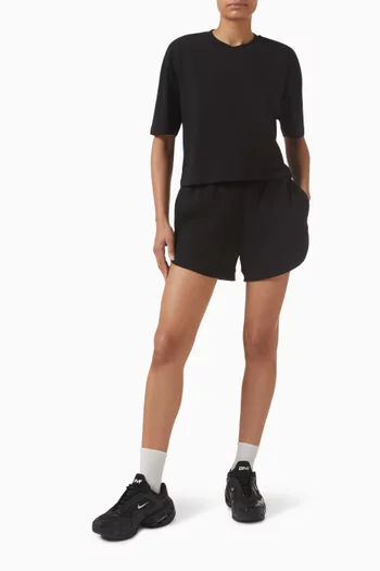 شورت أولي بخصر مرتفع 3.5‏ بوصة قماش دابل سوفت