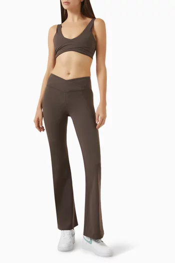 حمالة صدر رياضية بفتحة رقبة ملفوفة في الأمام قماش دايفليكس