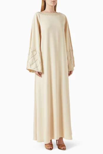 قفطان مطرز بالخرز